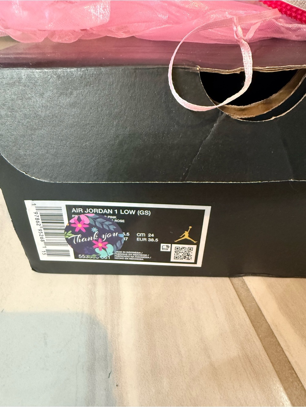 Customized Jordan Low-Top Sneakers - Hot Pink & Light Pink - Picture 4 of 4